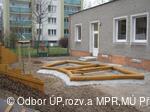 Z DĚNÍ VE MĚSTĚ
